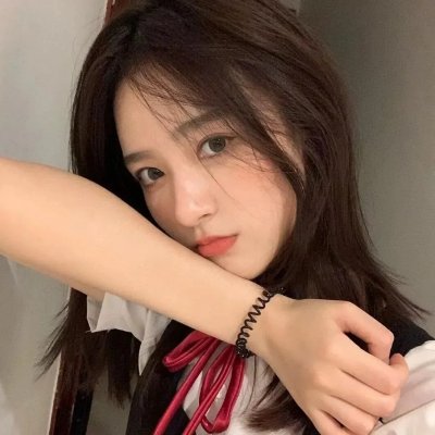 芙蓉映照千秋岁